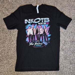 NKOTB MIXTAPE TOUR 2022 T-SHIRT